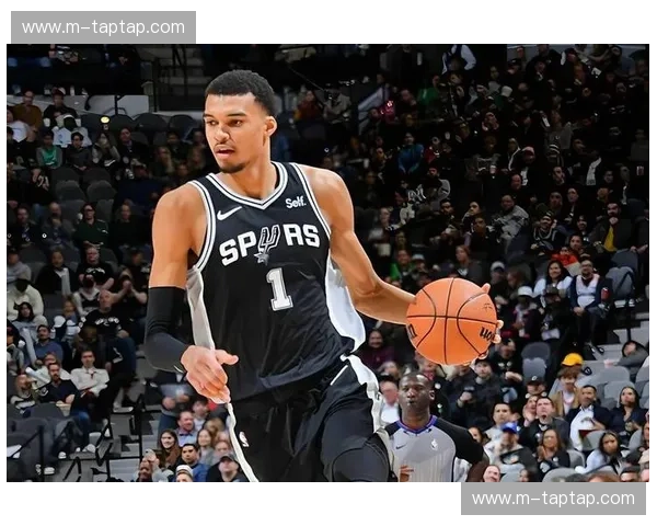 文班亚马防守覆盖面积惊人 三节打卡正负值高达+41